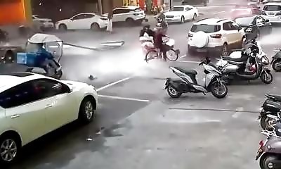 Vidéo choquante de l explosion dans un restaurant en Chine Koideneuf